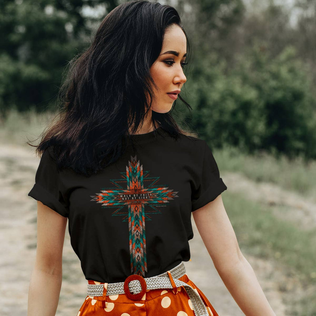 Grace & truth Womens T-Shirt Southwestern Cross: Black / Large